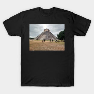 Mayan Temple, Chichen Itza T-Shirt